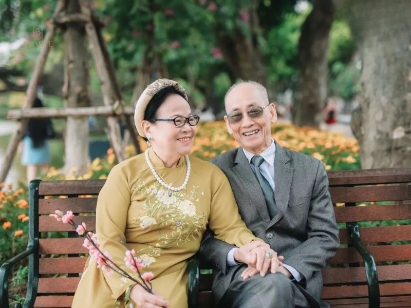 tặng quà kỷ niệm ngày cưới cho bố mẹ